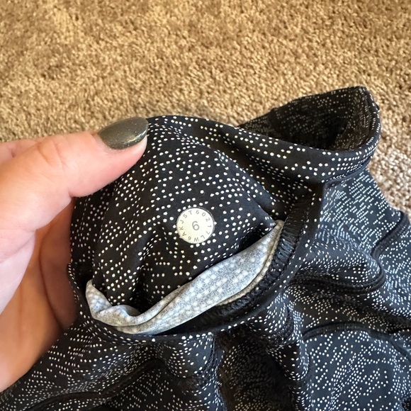 Lululemon 19” Fast and Free legging - Picture 4 of 4